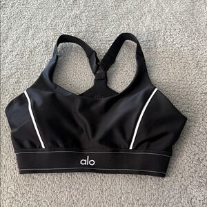 Alo Yoga Airlift Suit Up Bra size L